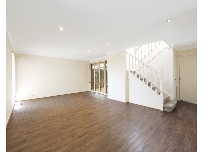 121 Liberty Avenue, Rowville VIC 3178