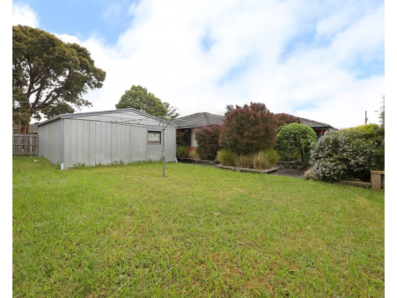 18 Fourth Avenue, Rowville VIC 3178