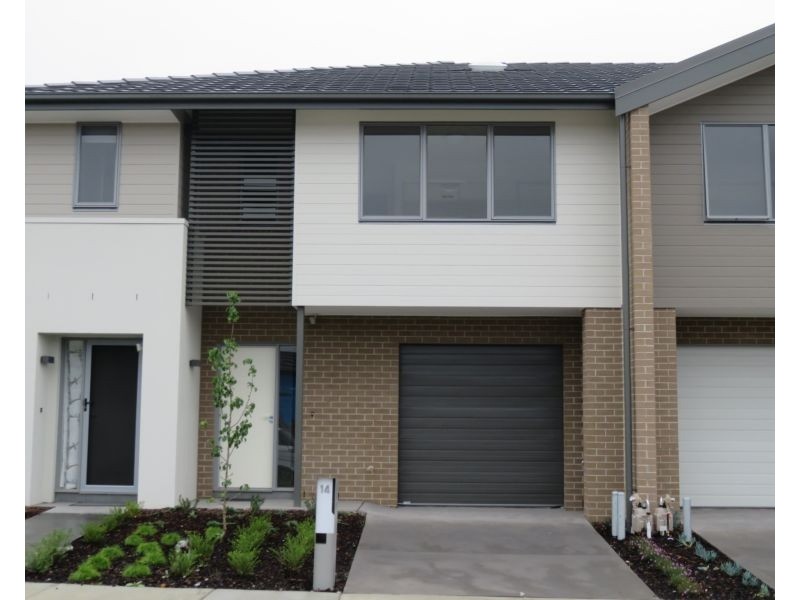 14 Flora Grove, Wantirna South VIC 3152