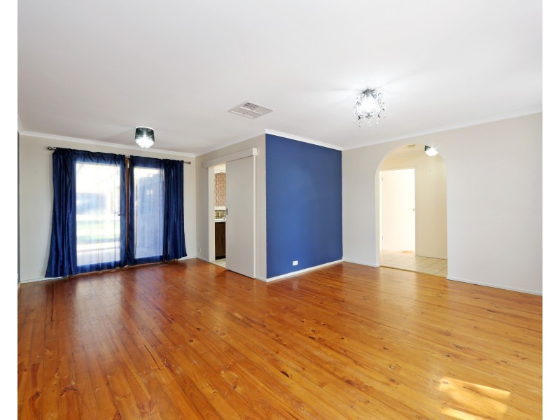 18 Wartook Way, Rowville VIC 3178