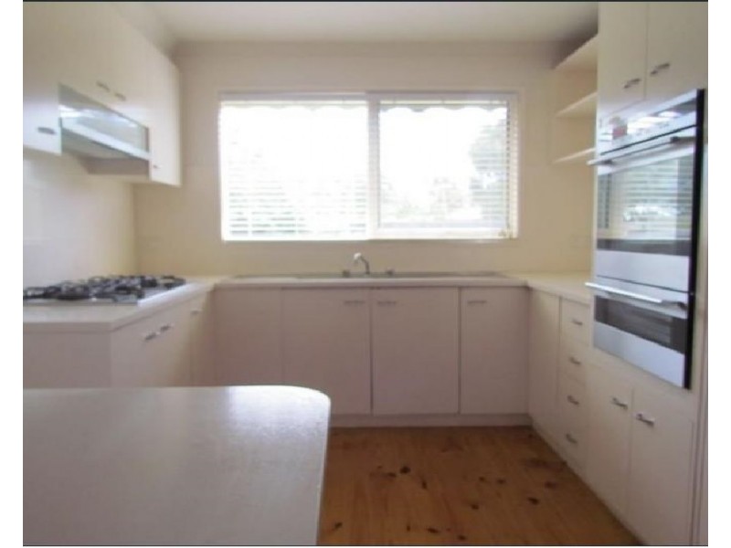 71 Goulburn Drive, Rowville VIC 3178