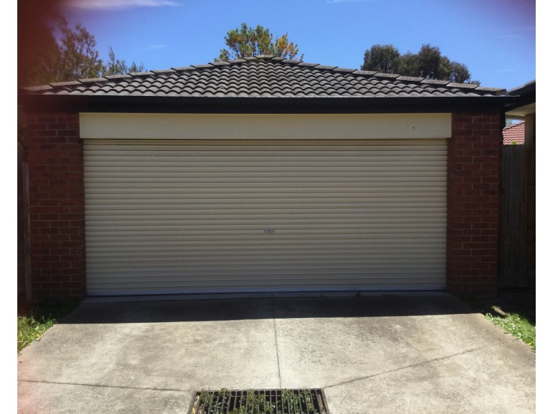 2/5 Kate  Place, Ferntree Gully VIC 3156