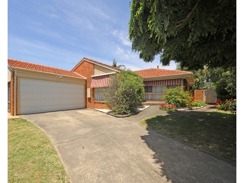 61 Colorado  Crescent, Rowville VIC 3178