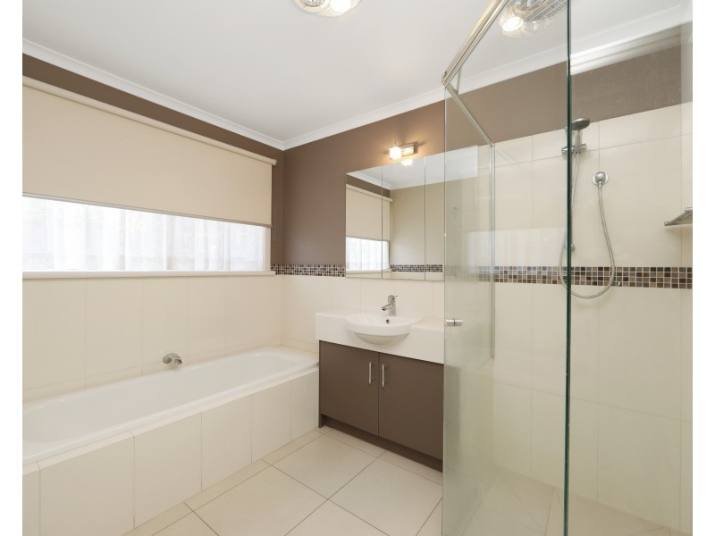 61 Colorado  Crescent, Rowville VIC 3178