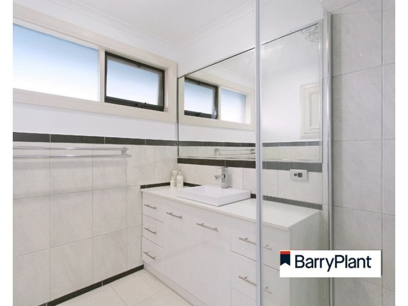 17 Colorado Crescent, Rowville VIC 3178