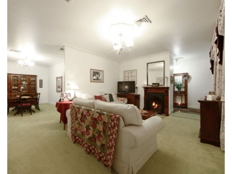 2 Ashbee Court, Rowville VIC 3178