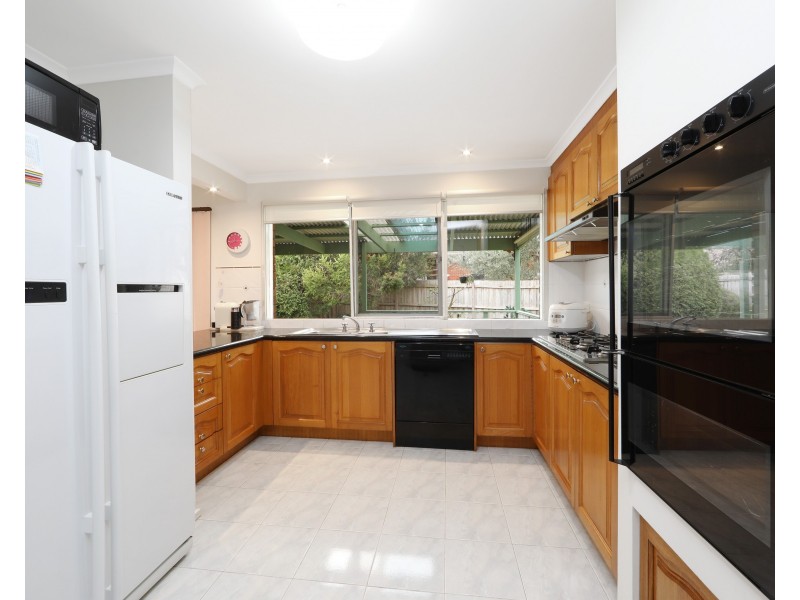 10 Lonsdale Avenue, Rowville VIC 3178