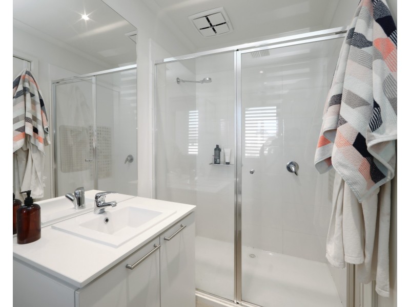 14 Botanic Place, Wantirna South VIC 3152