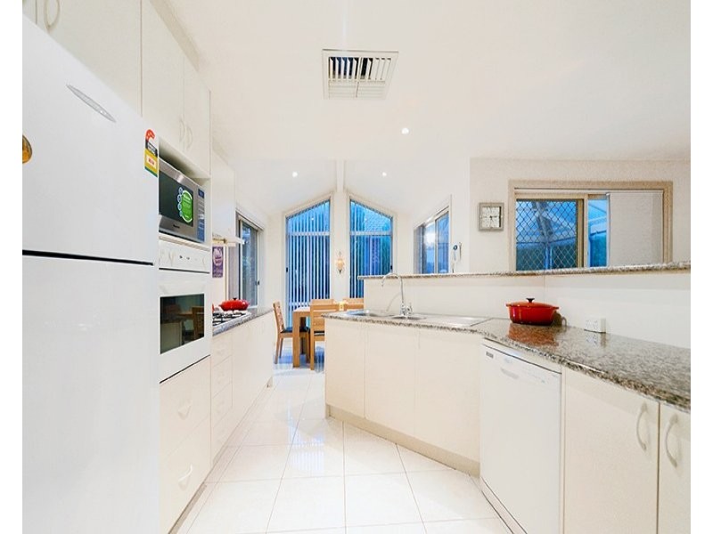 445 Dandelion Drive, Rowville VIC 3178