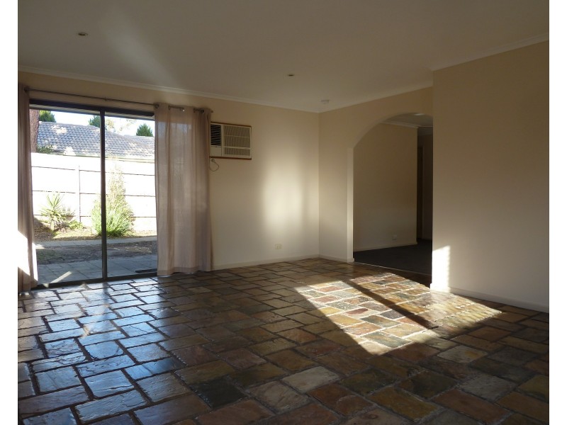 1/49 Bridgewater Way, Rowville VIC 3178