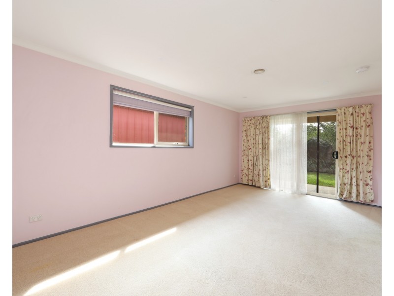 37 Magdalena  Place, Rowville VIC 3178