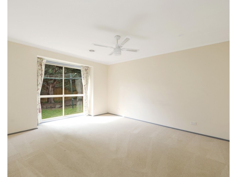 37 Magdalena  Place, Rowville VIC 3178