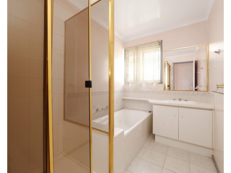 37 Magdalena  Place, Rowville VIC 3178