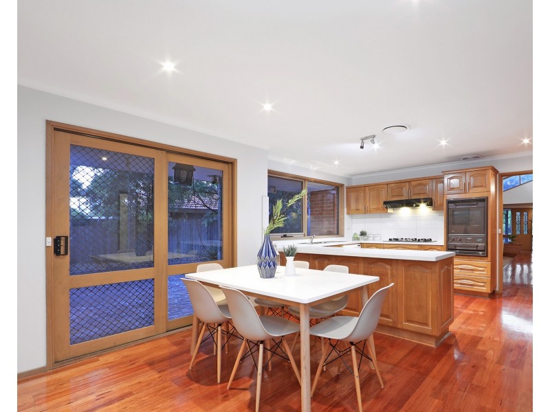 18 Tali Karng Close, Rowville VIC 3178