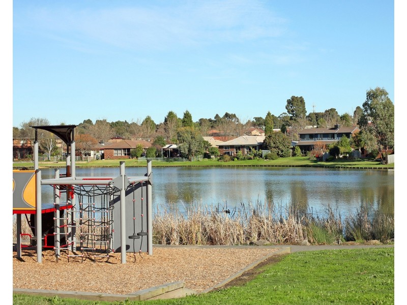 18 Tali Karng Close, Rowville VIC 3178