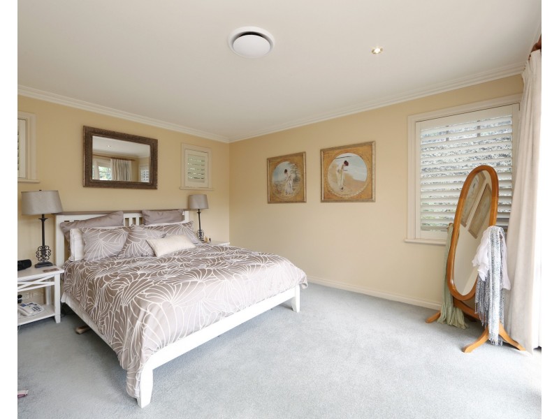 22 Applewood Drive, Knoxfield VIC 3180