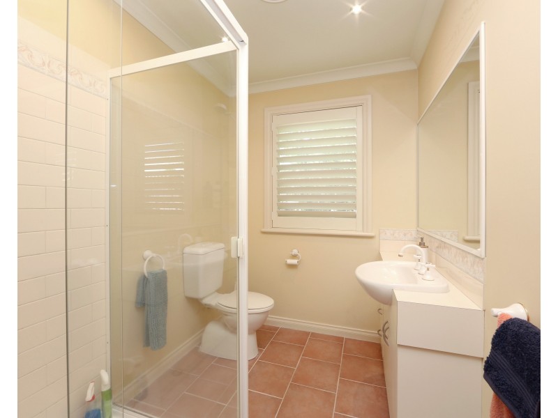 22 Applewood Drive, Knoxfield VIC 3180