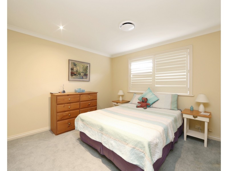 22 Applewood Drive, Knoxfield VIC 3180