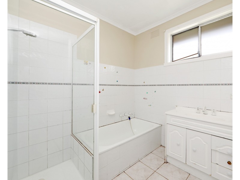 1/50 Avalon  Road, Rowville VIC 3178