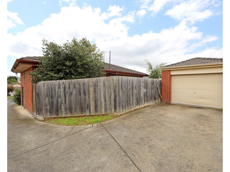 1/50 Avalon  Road, Rowville VIC 3178