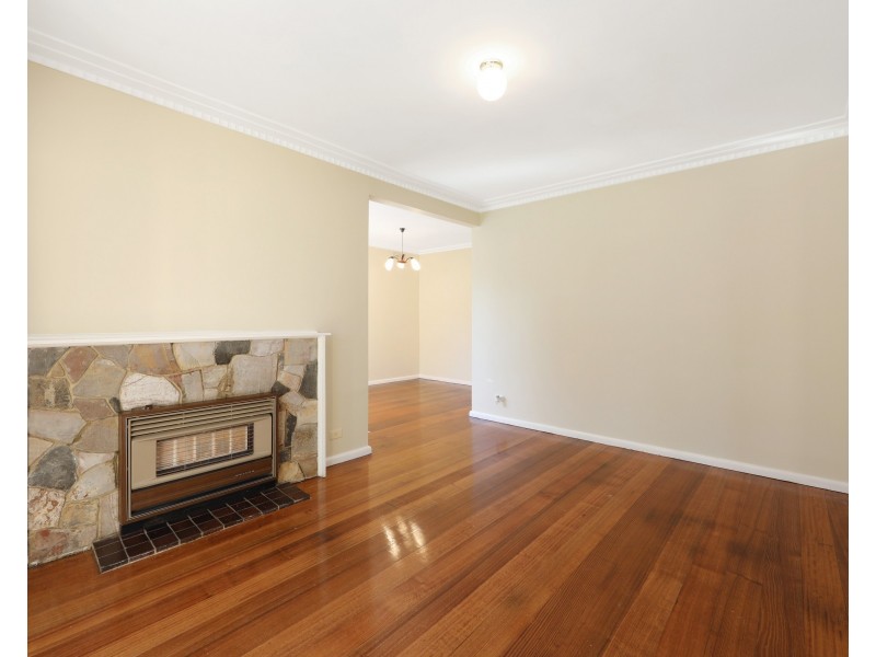 5 Highview Grove, Burwood East VIC 3151