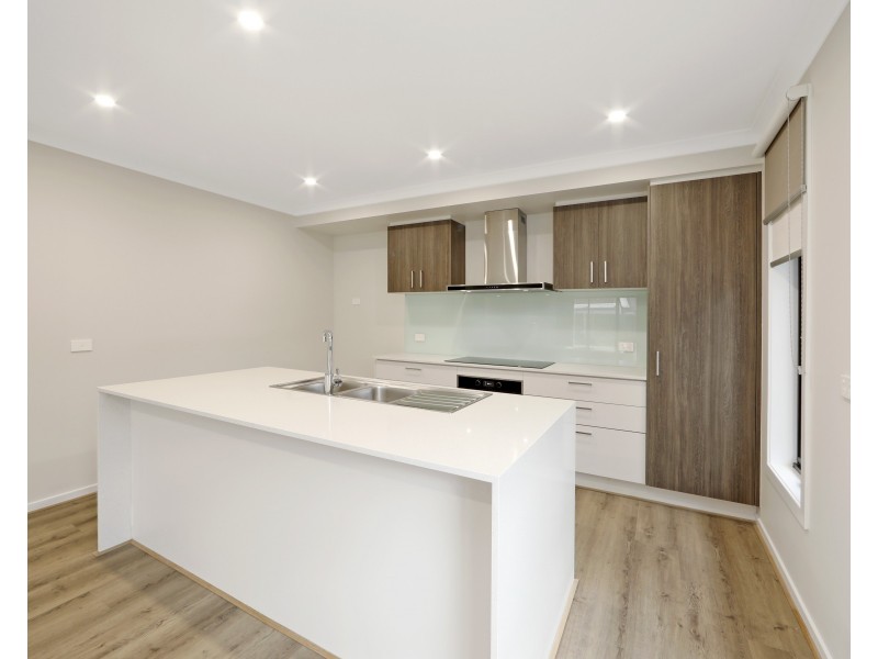 2/1449 Ferntree Gully, Scoresby VIC 3179