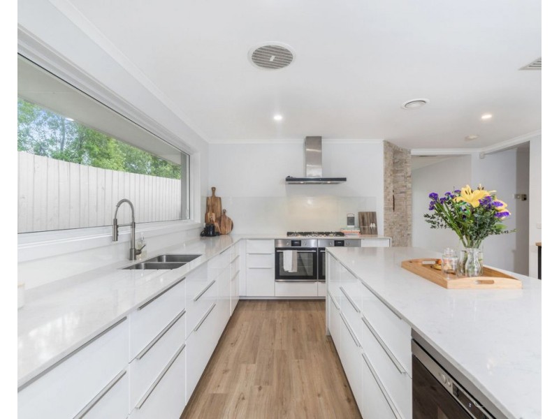 59 Fernlea  Avenue, Rowville VIC 3178