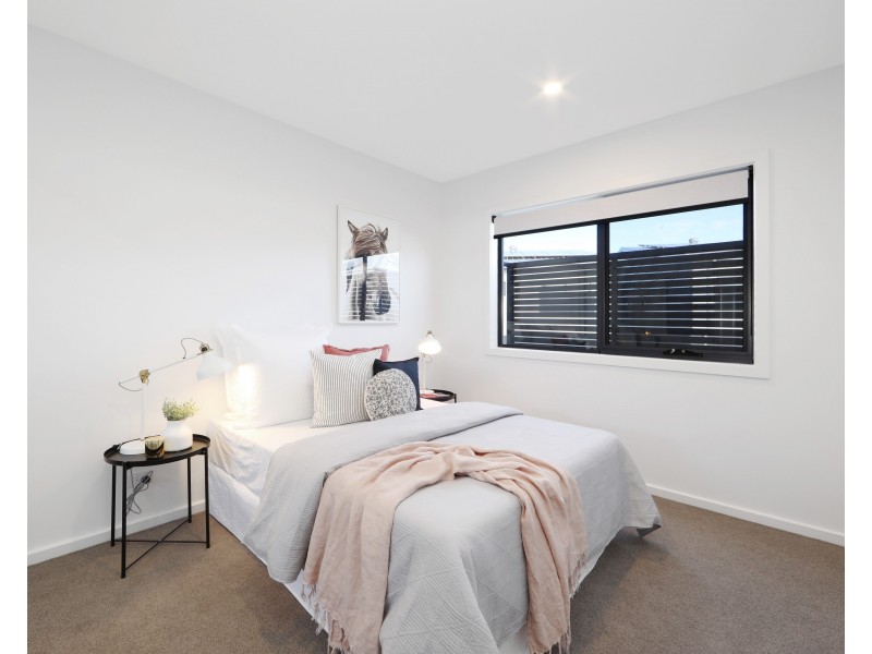 21 Emmeline  Row, Rowville VIC 3178