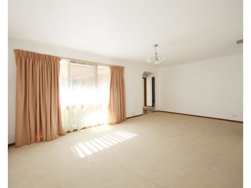 6 Cowin Close, Rowville VIC 3178