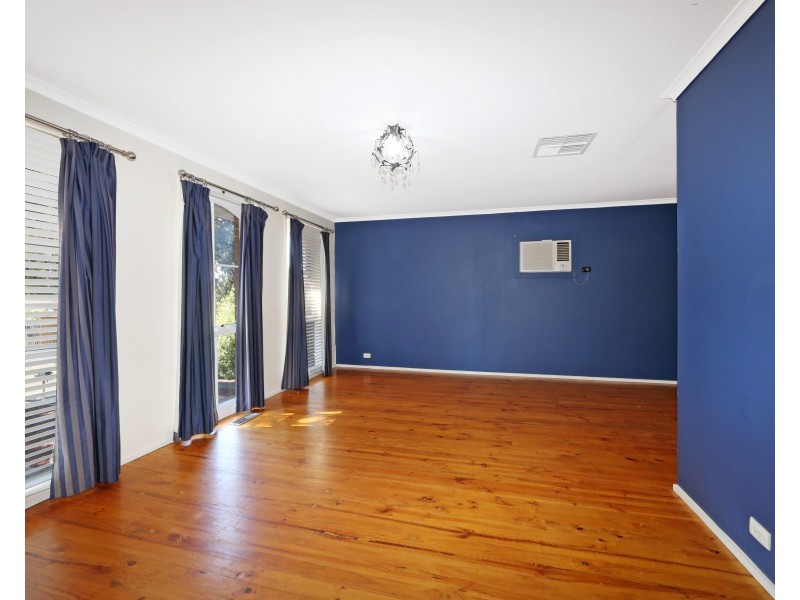 18 Wartook Way, Rowville VIC 3178