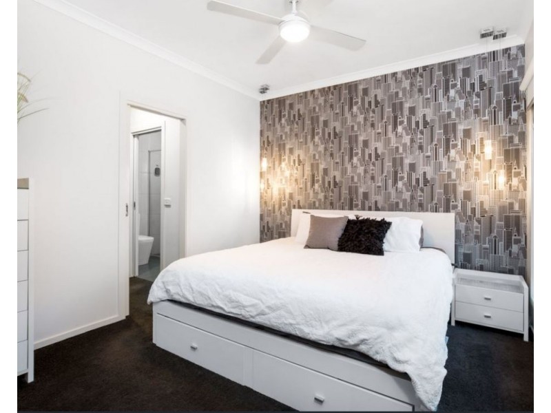 4/10 Berry  Road, Bayswater North VIC 3153