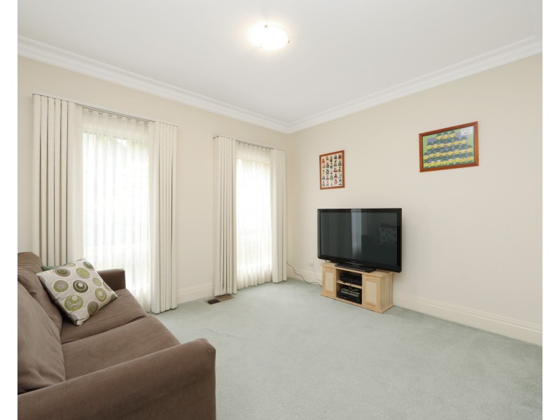 3 Forrest Hill Grove, Lysterfield South VIC 3156