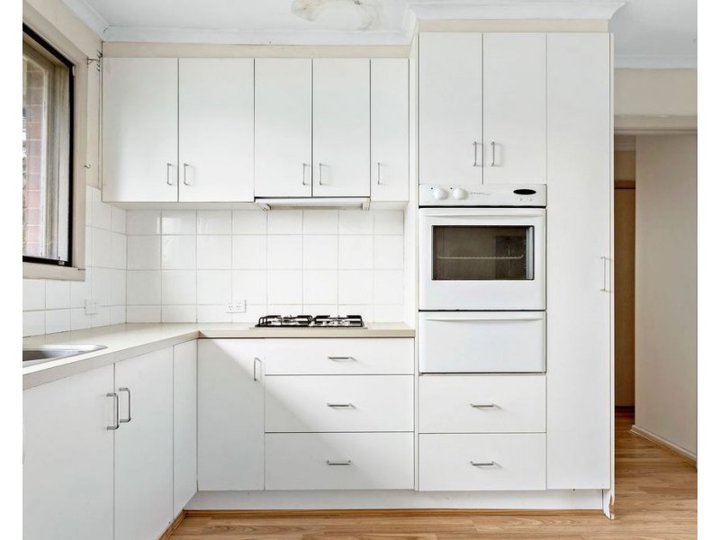 6 Gordon Crescent, Boronia VIC 3155