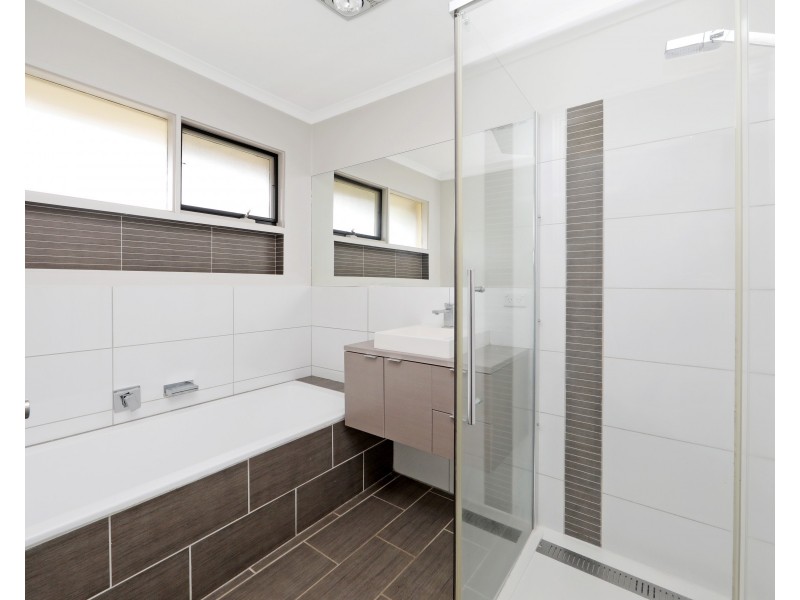 1/13 Ferguson Court, Ferntree Gully VIC 3156