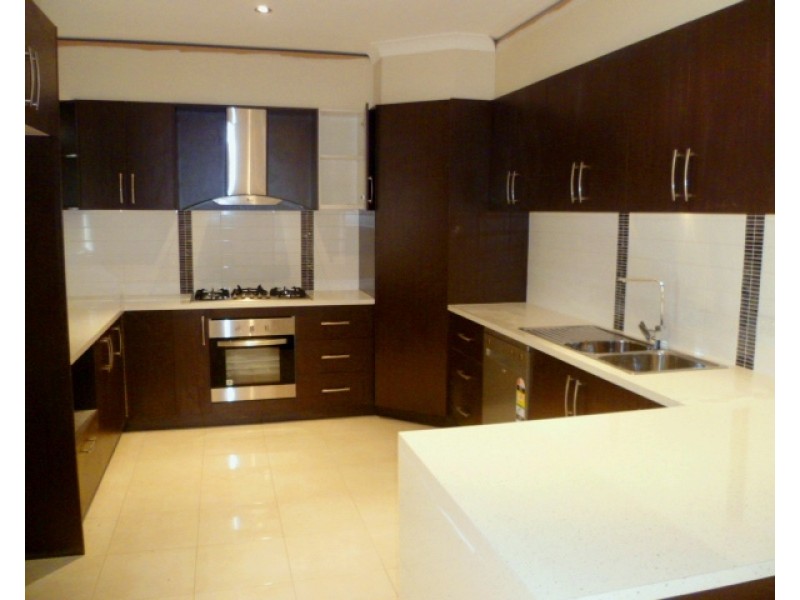 51 Eucumbene Drive, Berwick VIC 3806