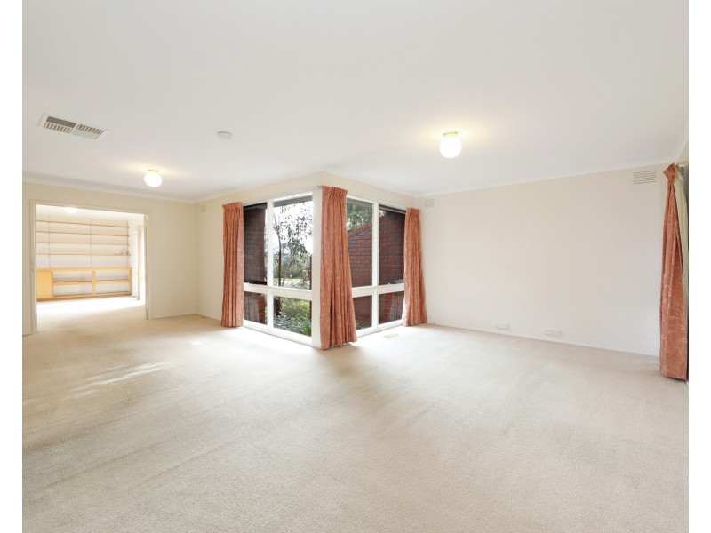 9 Lakeview Avenue, Rowville VIC 3178