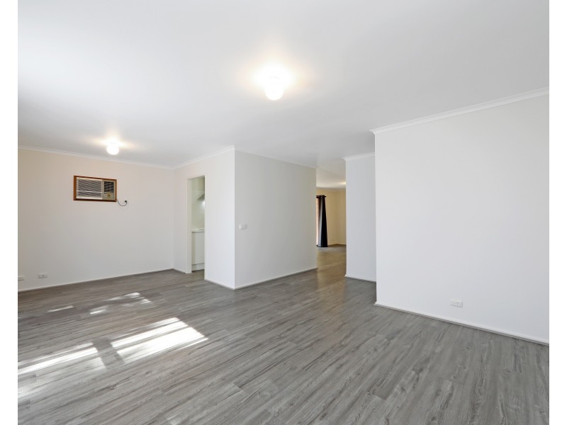 9 Moss Court, Rowville VIC 3178