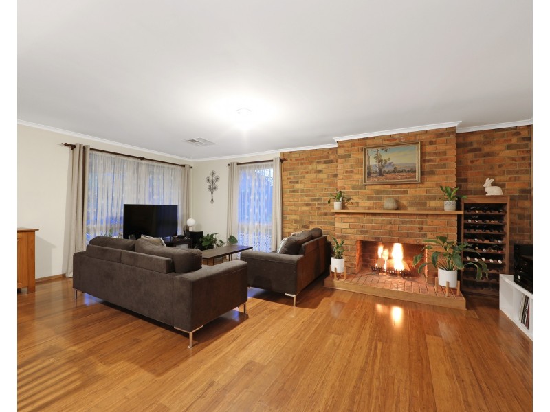 36 Superior Avenue, Rowville VIC 3178