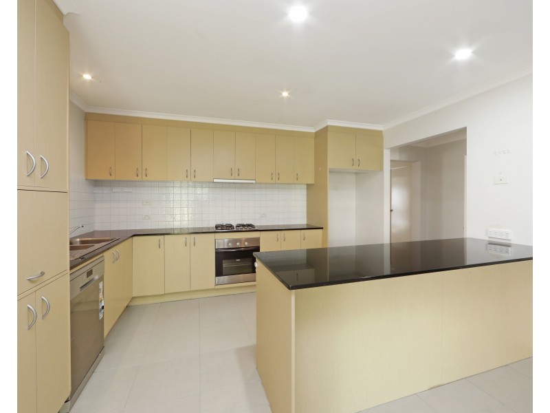 75 Sovereign Manors Crescent, Rowville VIC 3178