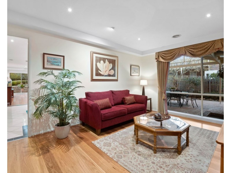 10 Malata Way, Lysterfield VIC 3156