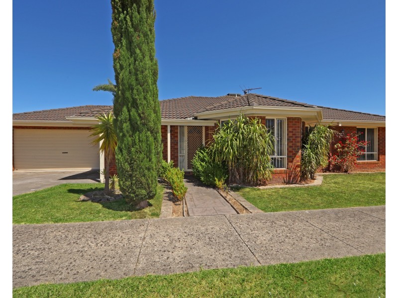 8 Perri-Raso  Rise, Rowville VIC 3178
