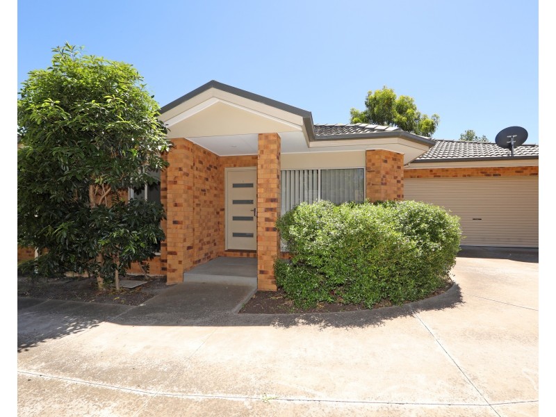 2/61 David Street, Knoxfield VIC 3180