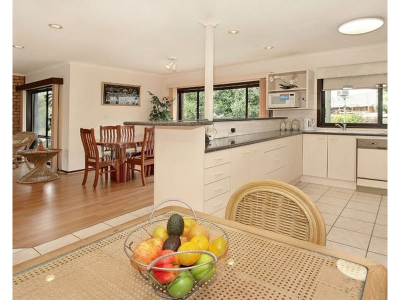 35 Cardinia Way, Rowville VIC 3178