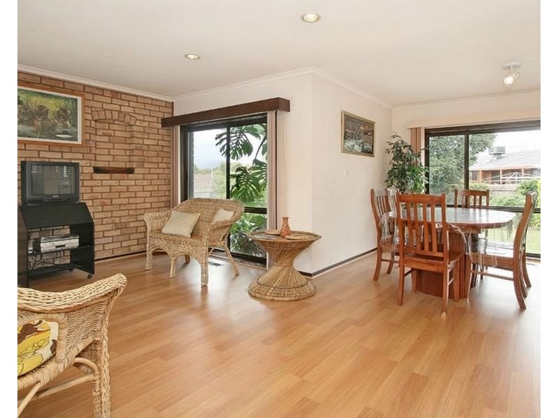 35 Cardinia Way, Rowville VIC 3178