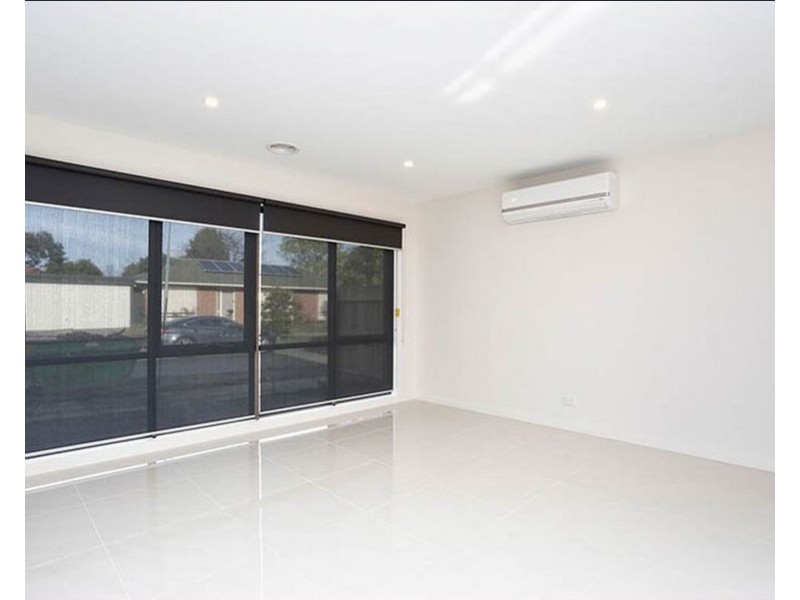 1 Prior Court, Rowville VIC 3178