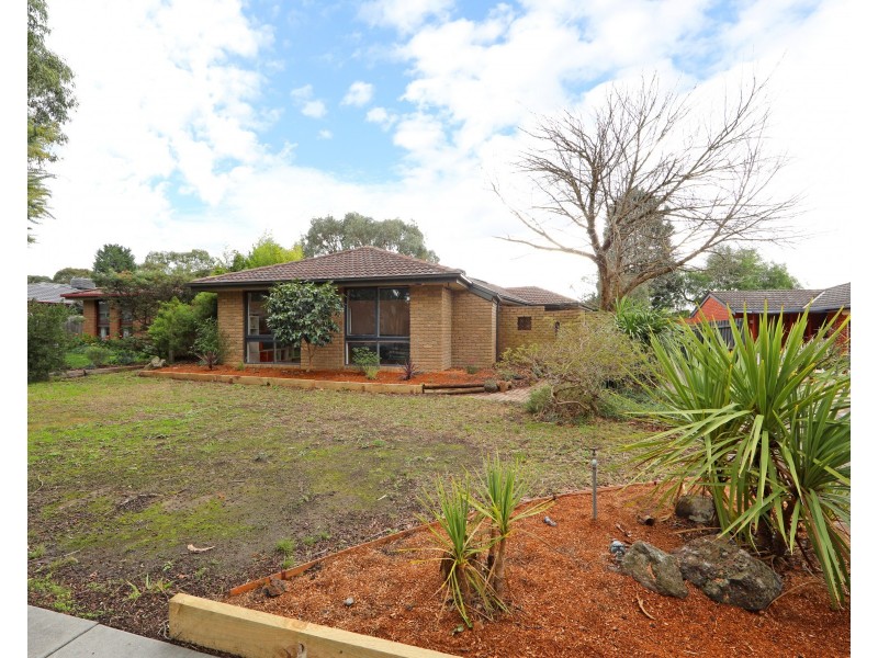 21 Bexsarm Crescent, Rowville VIC 3178