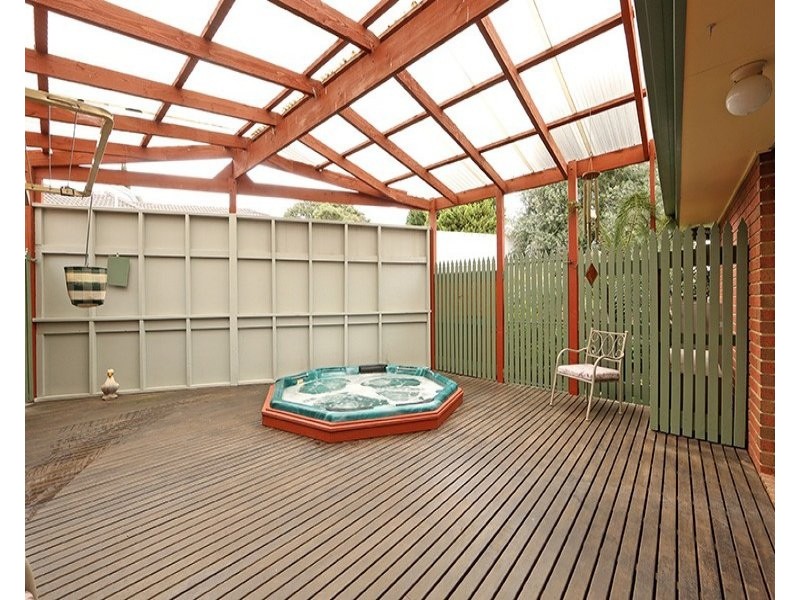 2 Gilda Court, Rowville VIC 3178