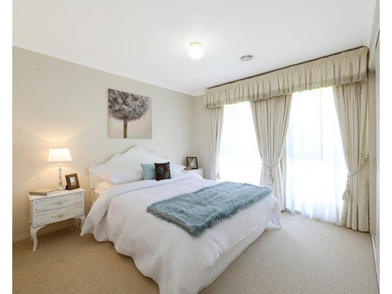 45 Lambourne Avenue, Rowville VIC 3178