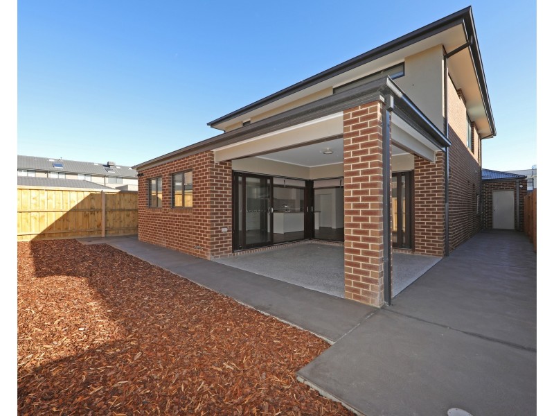 63 Verdant Street, Wantirna South VIC 3152