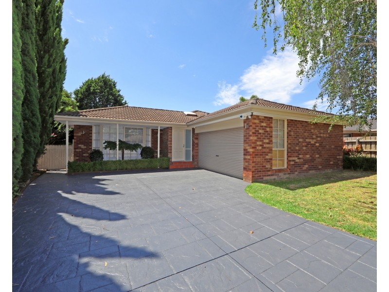 11 Delatite  Court, Rowville VIC 3178